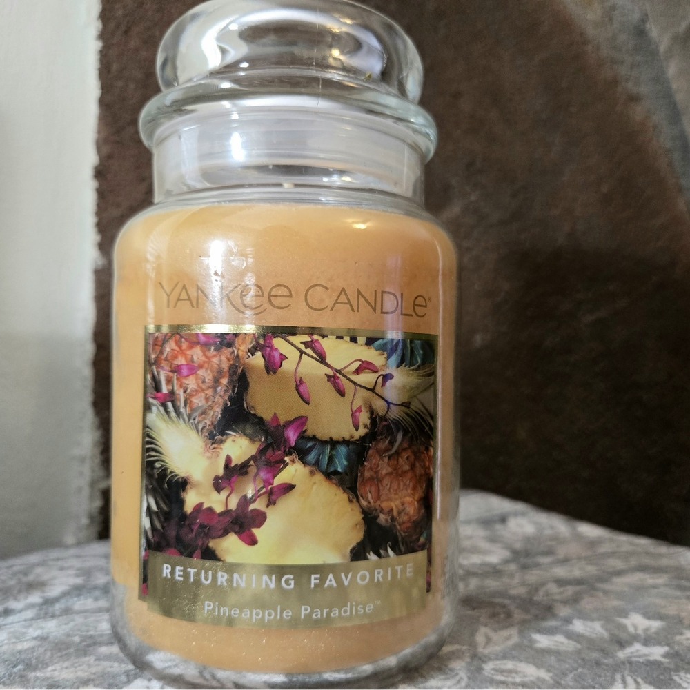 Yankee Candle PINEAPPLE PARADISE 22 oz Large Jar Returning Favorite VHTF New